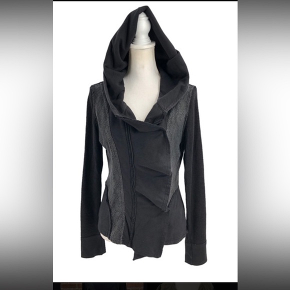 Free People Ruffle Clementine Ruffle Hoodie Jacket Sweater Lace Raw Hem Button - Picture 1 of 10